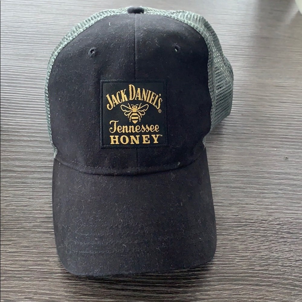 Jack Daniels hat.